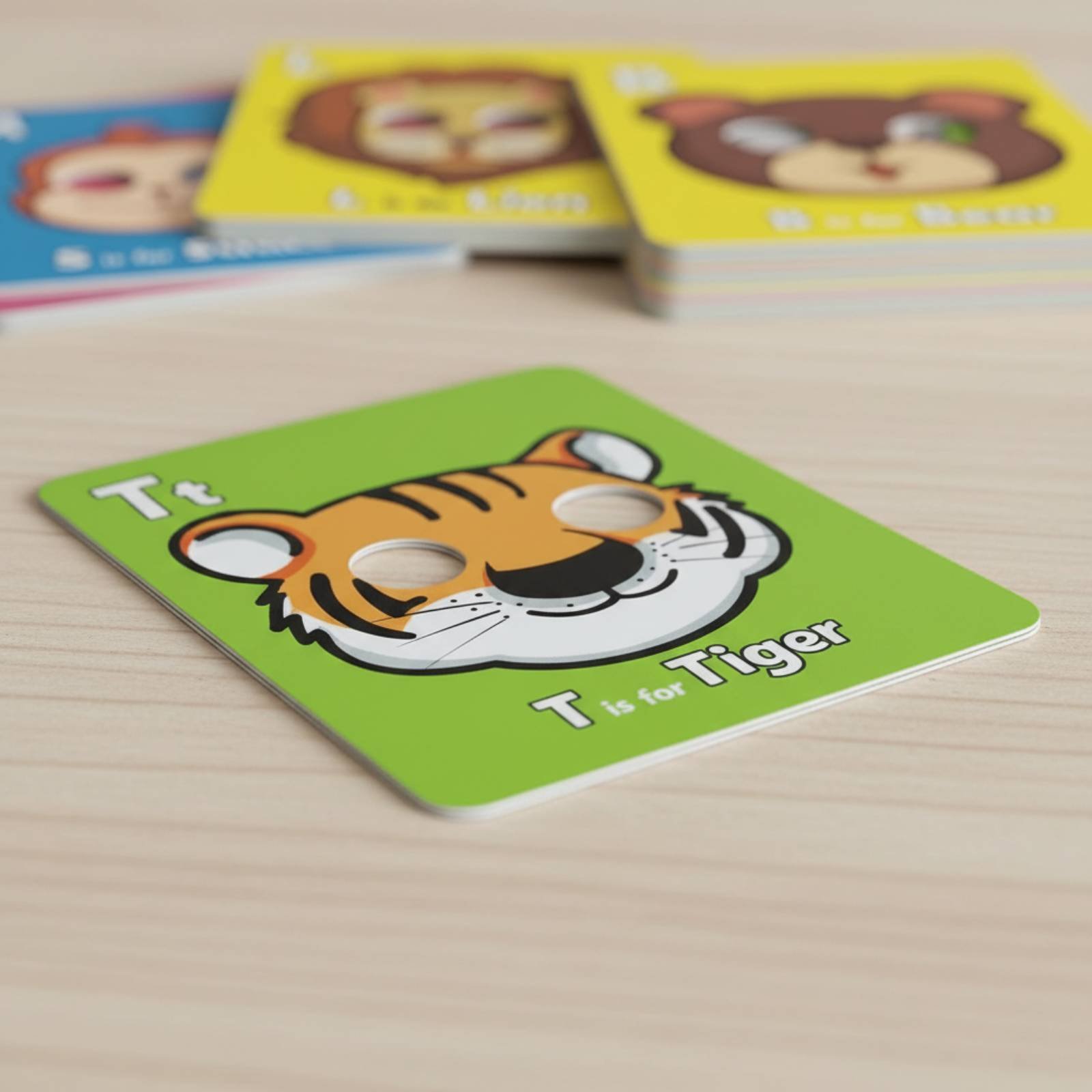 Creature Mask Flash Cards Inte - đánh giá và giá Flash Card Alphabet